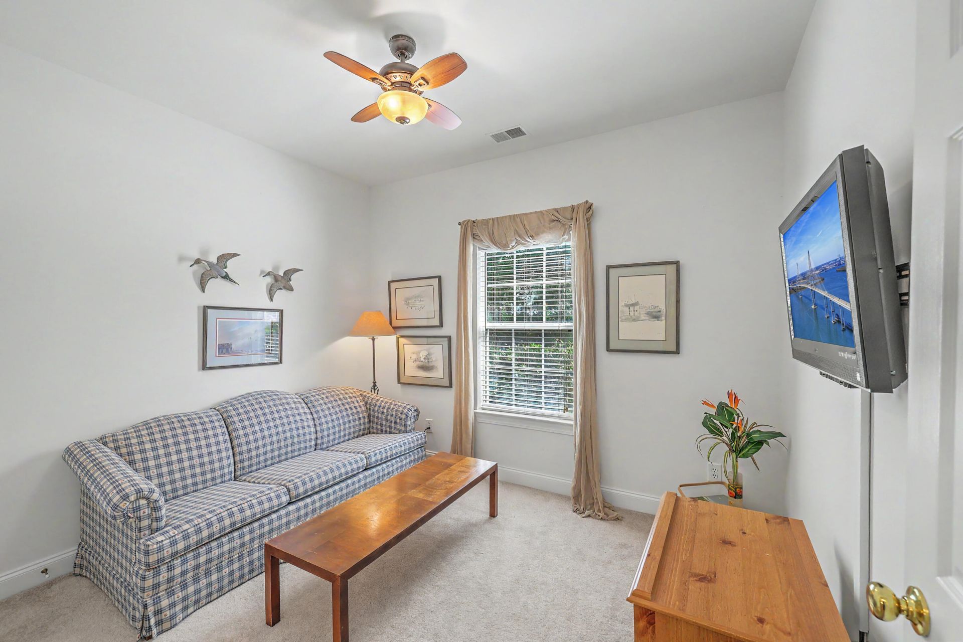 4953 Franconia Drive Photo 23