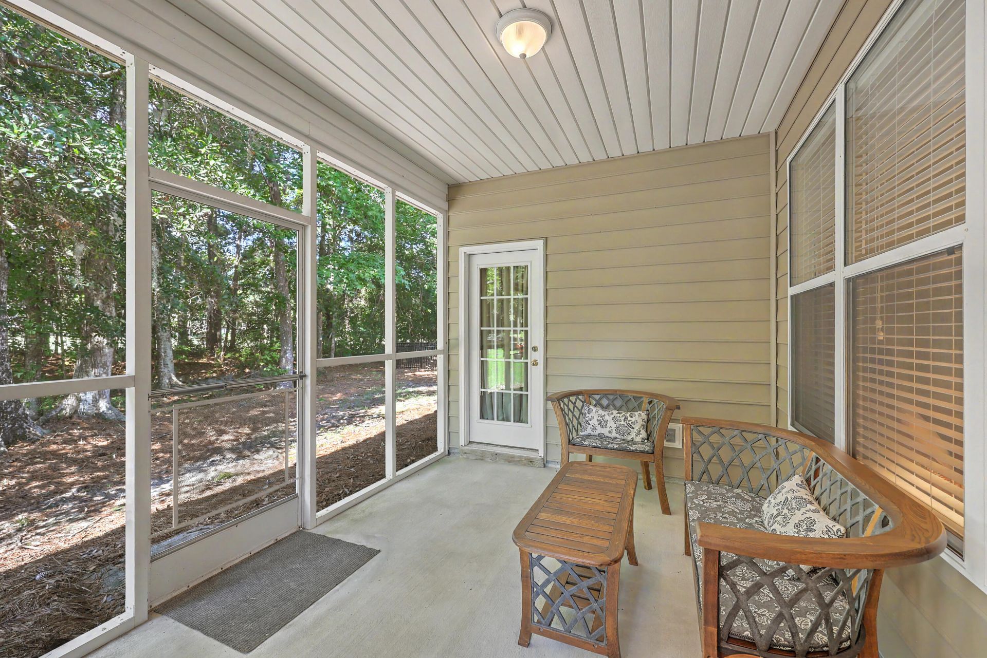 4953 Franconia Drive Photo 26