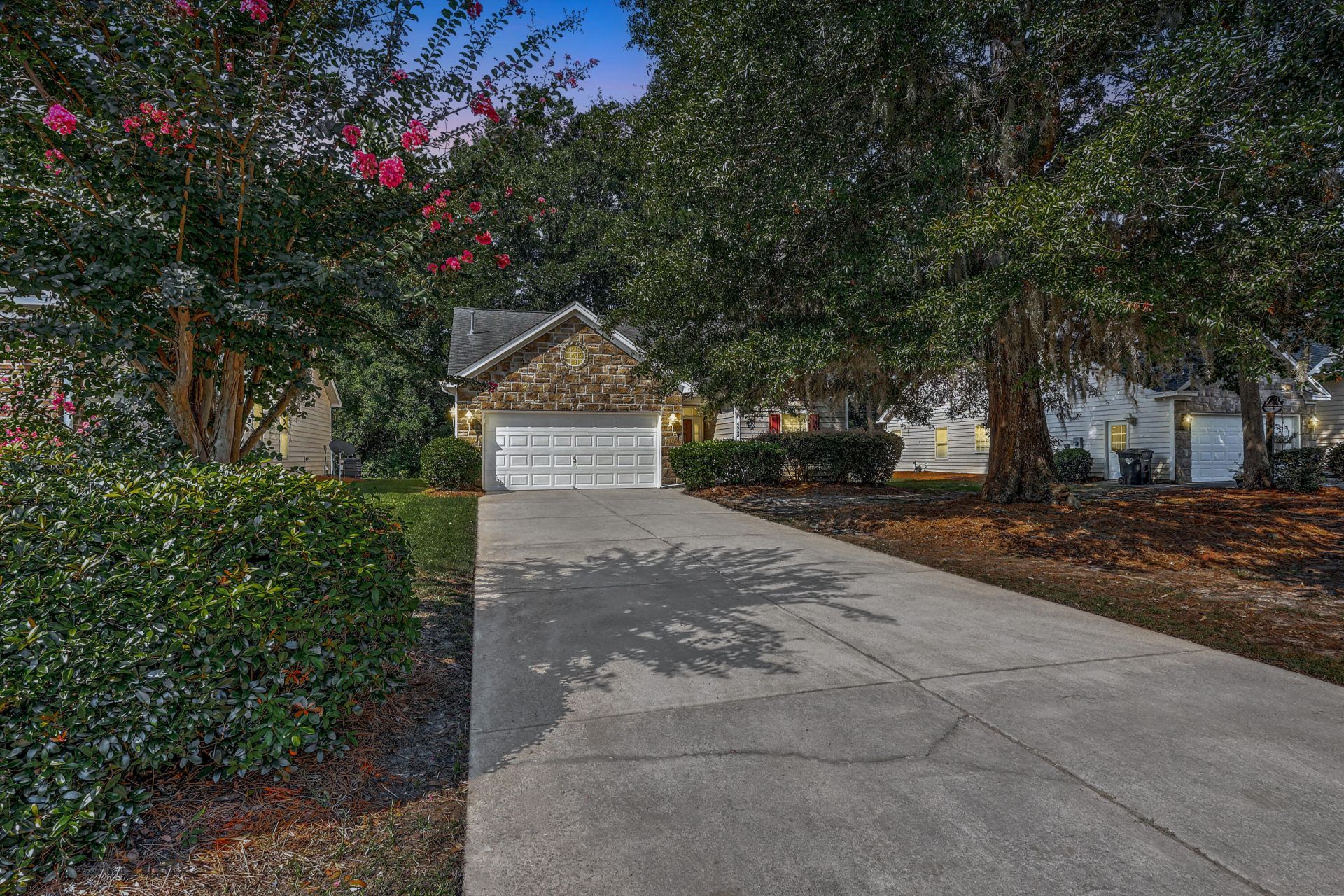 4953 Franconia Drive Photo 32