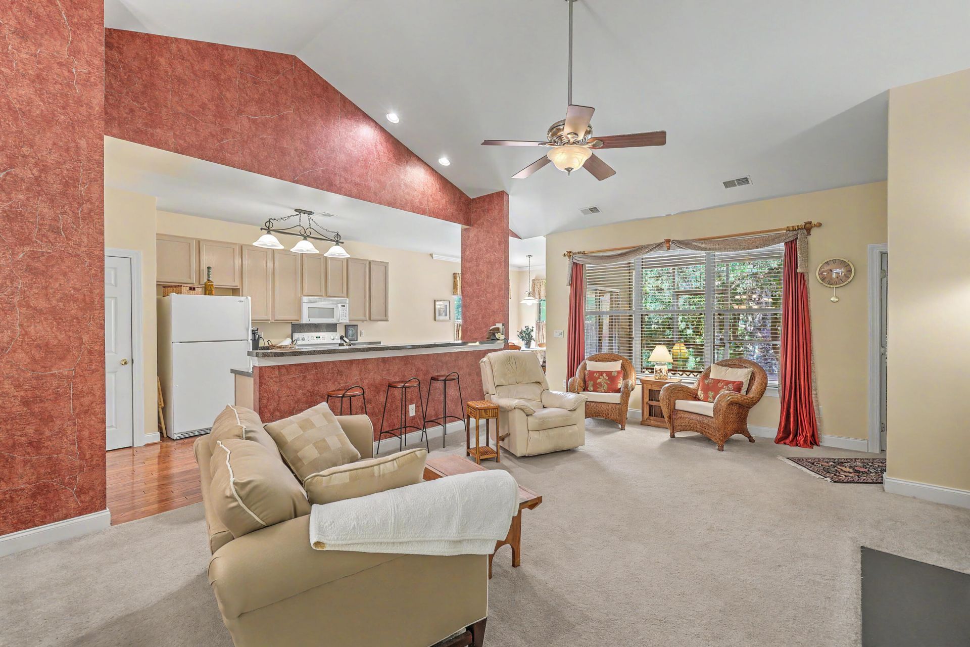 4953 Franconia Drive Photo 8