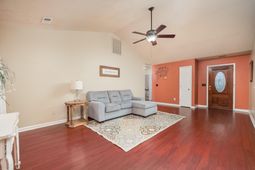 655 Westwood Drive  photo 4