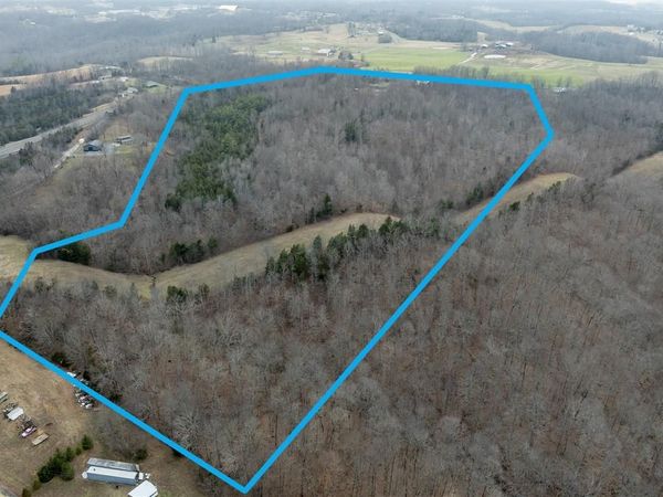 Summer Shade Road , Beaumont, KY 42124