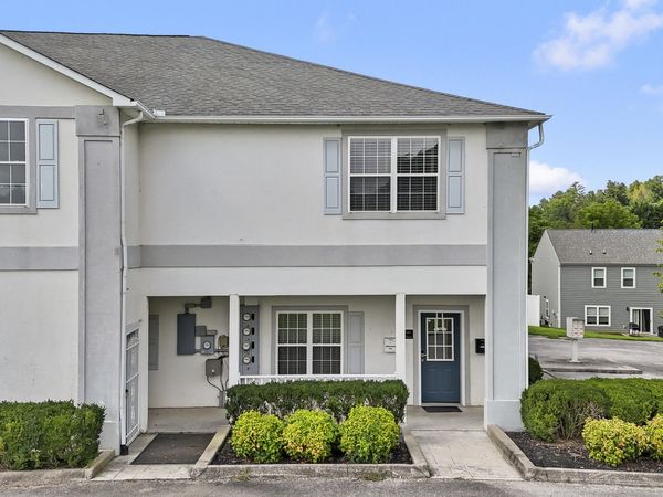 100 Village Way, Kingston, TN 37763