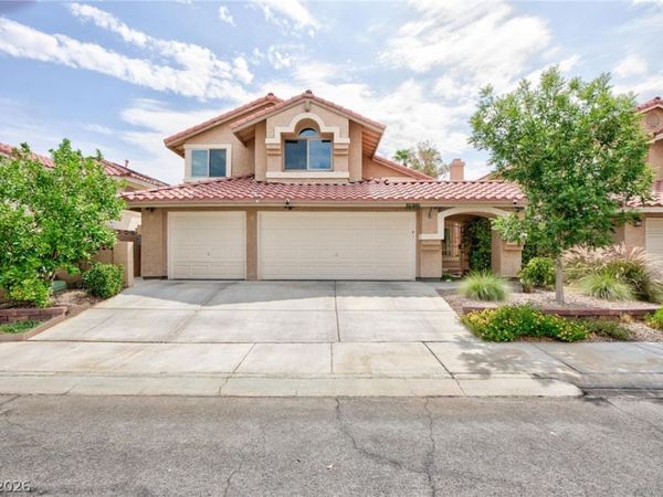 2912 Moonlight Bay Lane, Las Vegas, NV 89128