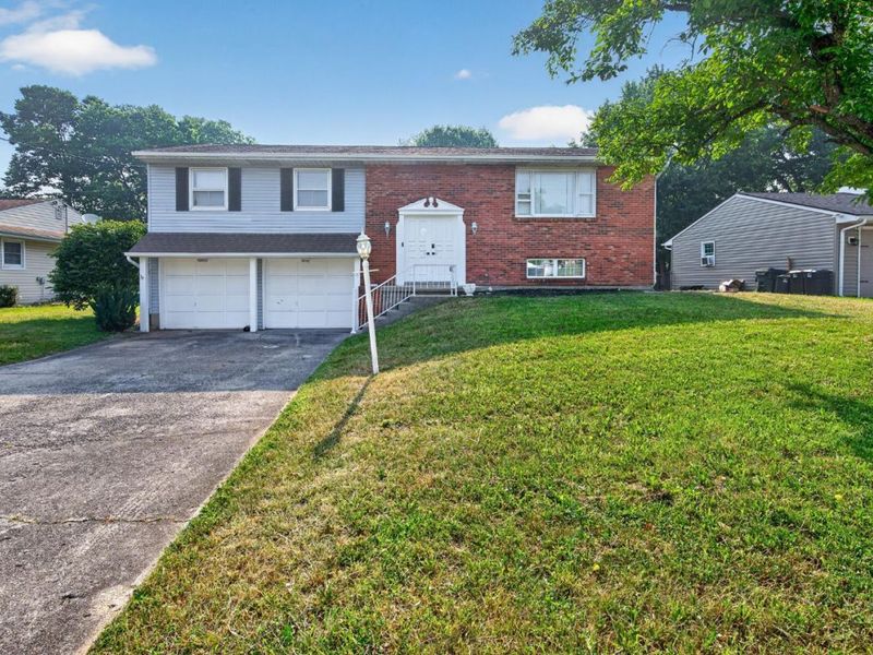 414 Holland Drive, Trenton, OH 45067 Photo 3
