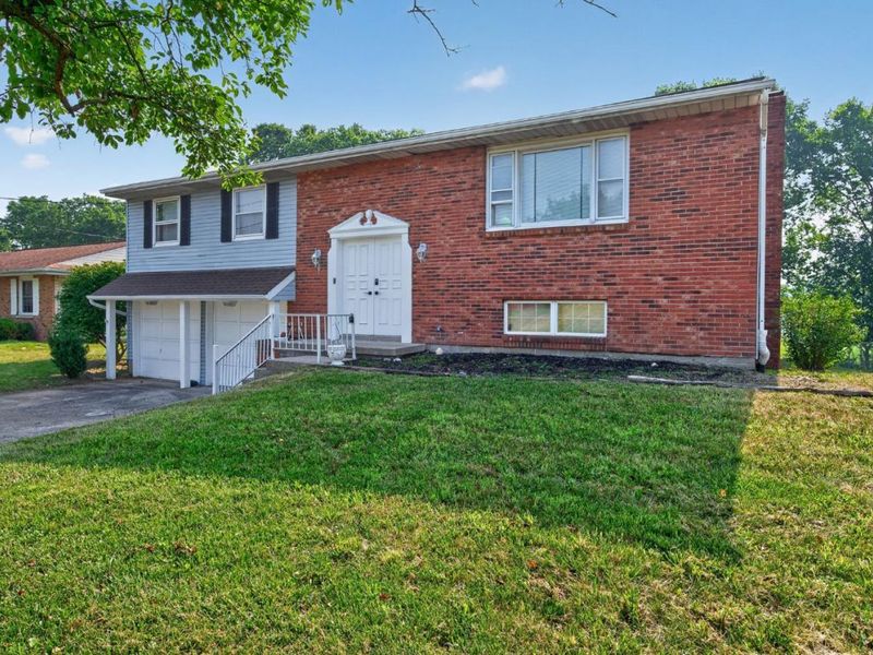 414 Holland Drive, Trenton, OH 45067 Photo 4