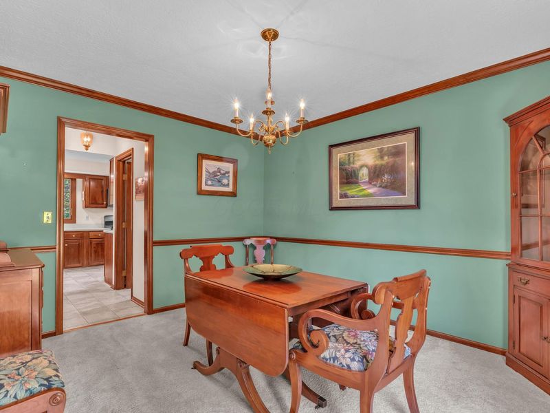 1118 Riva Ridge Boulevard, Columbus, OH 43230 Photo 7