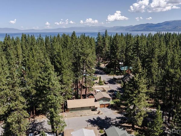 853 Alameda Avenue, South Lake Tahoe, CA 96150