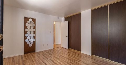 853 Alameda Avenue, South Lake Tahoe, CA 96150 Photo