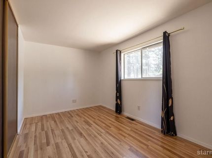 853 Alameda Avenue, South Lake Tahoe, CA 96150 Photo