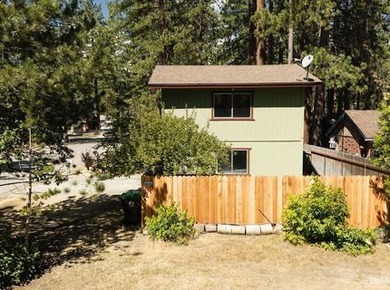 853 Alameda Avenue, South Lake Tahoe, CA 96150 Photo