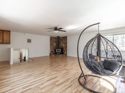 853 Alameda Avenue, South Lake Tahoe, CA 96150 Photo