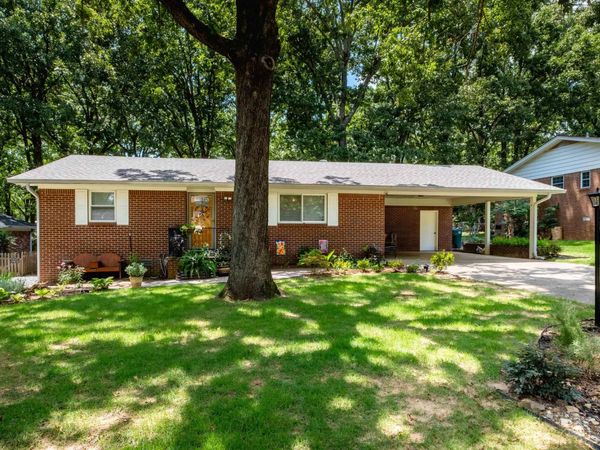 6 Betsy Lane, Little Rock, AR 72205