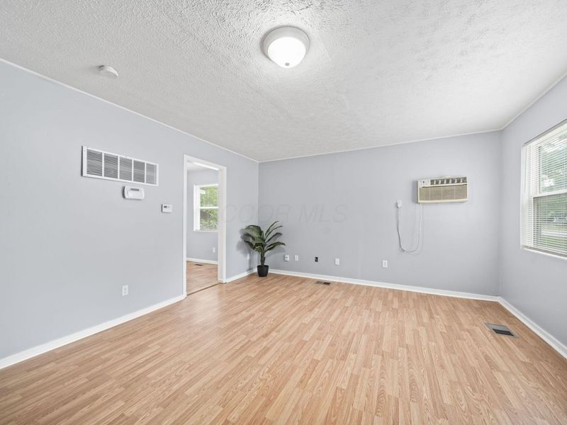 1000 Colgate Road, Columbus, OH 43213 Photo 5