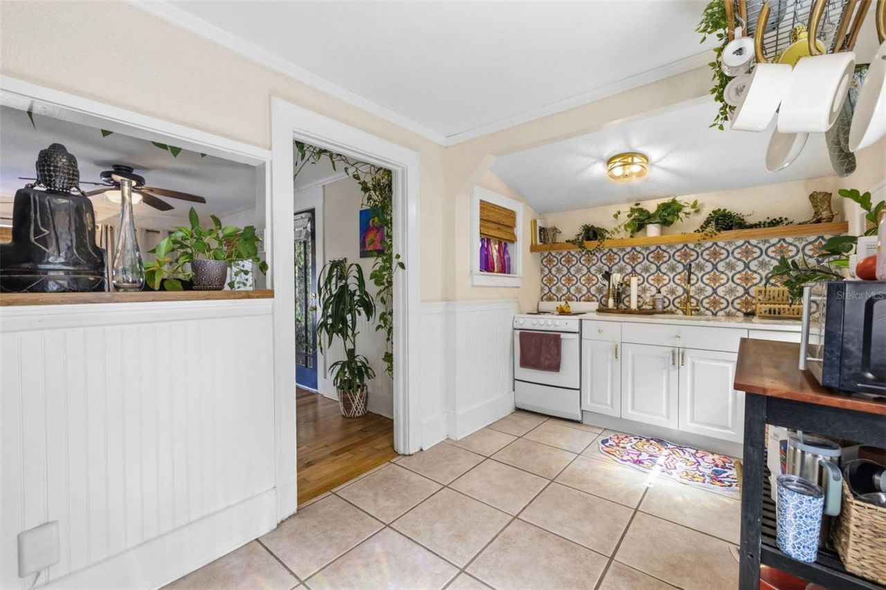 236 W North Street , Tampa, FL 33604 Photo