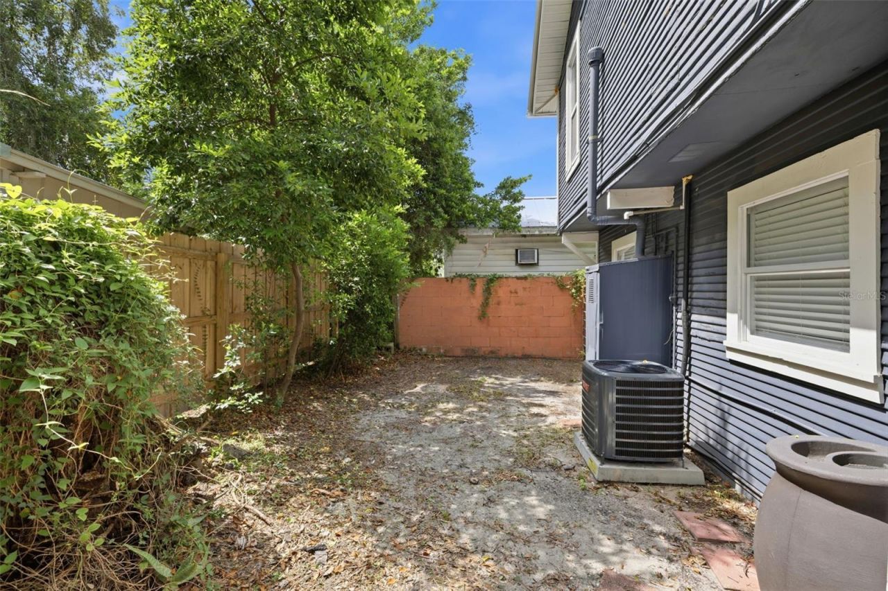 236 W North Street , Tampa, FL 33604 Photo