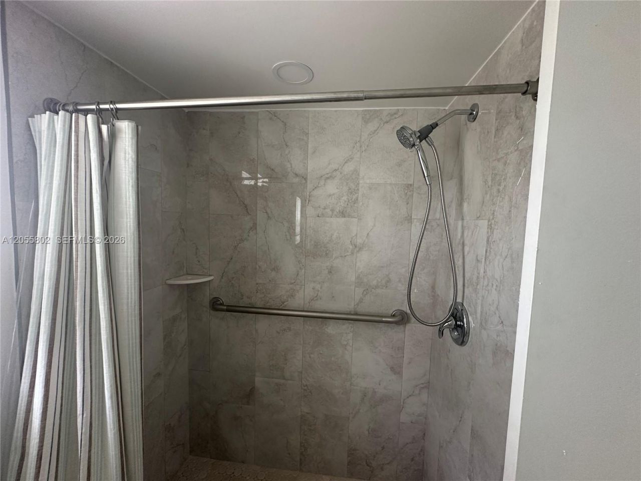 6731 Cypress Rd , Unit 301, Plantation, FL 33317 Photo