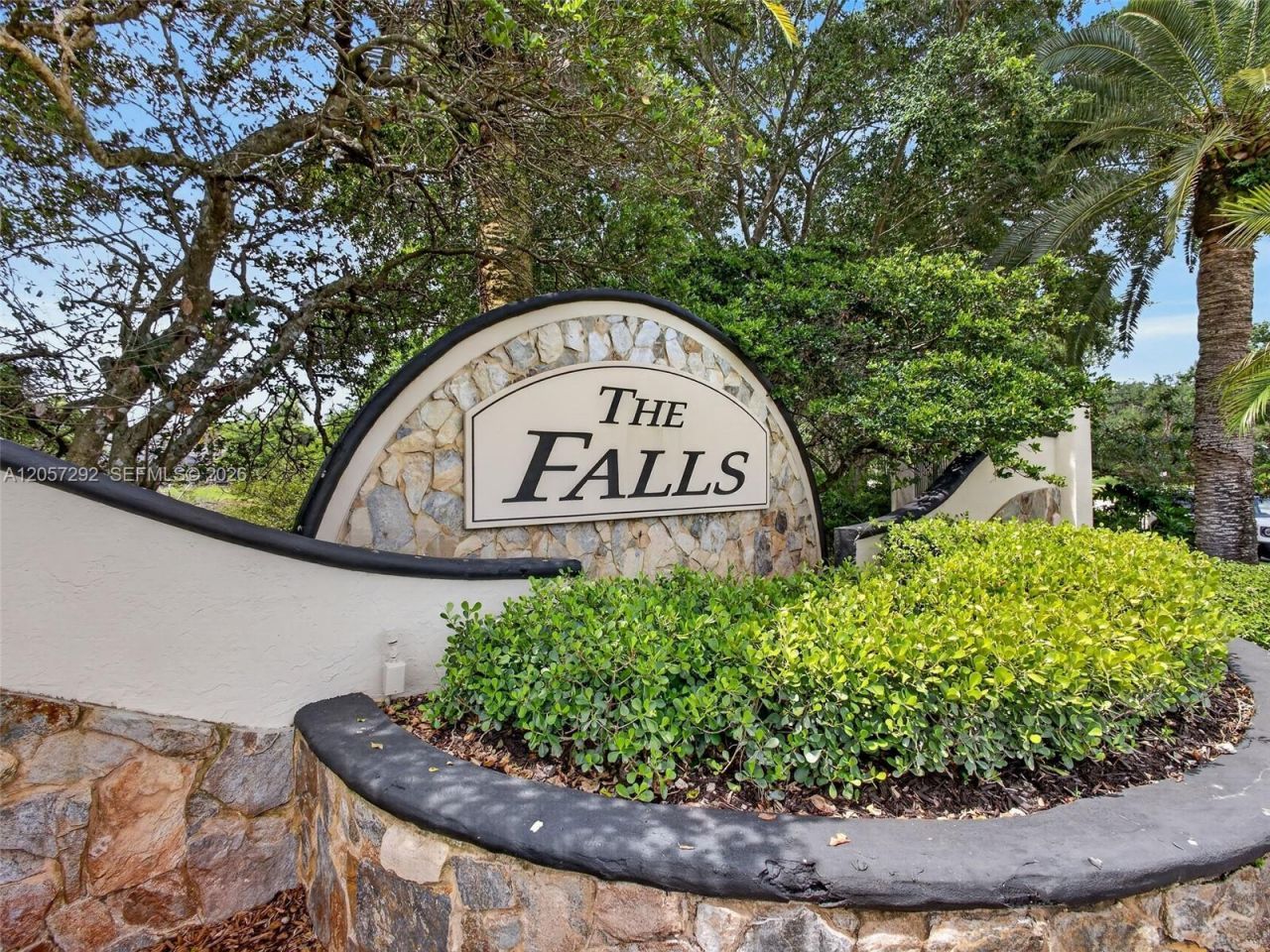 1012 Cedar Falls Dr, Weston, FL 33327 Photo