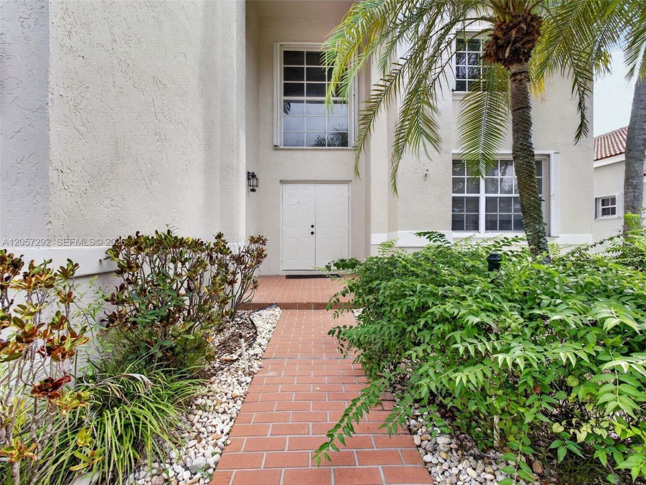 1012 Cedar Falls Dr, Weston, FL 33327 Photo