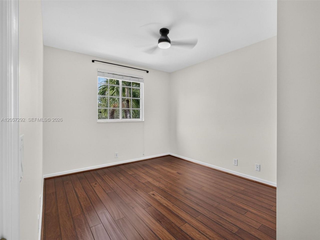 1012 Cedar Falls Dr, Weston, FL 33327 Photo