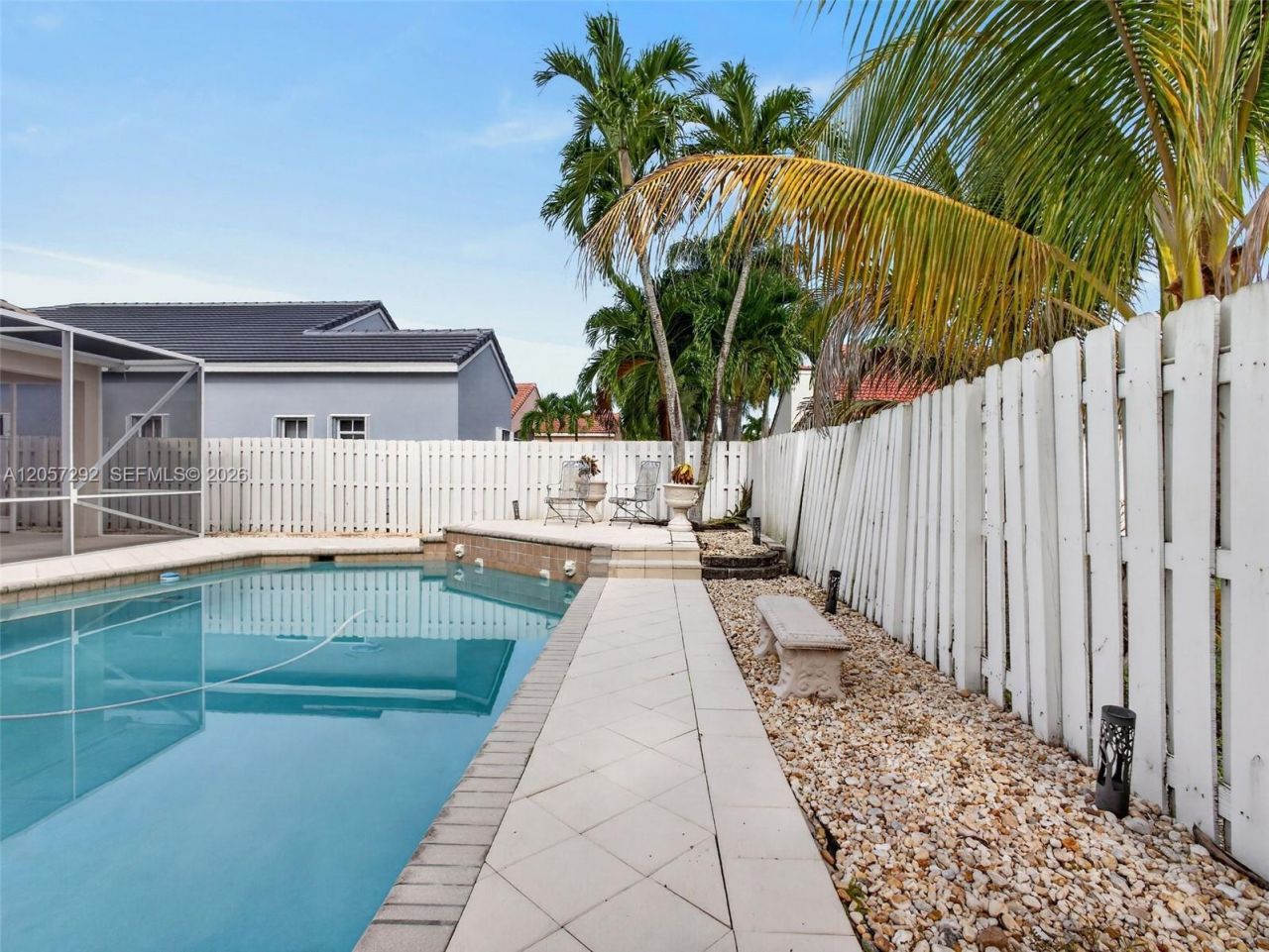 1012 Cedar Falls Dr, Weston, FL 33327 Photo