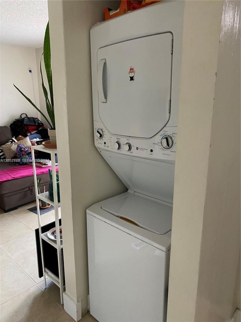 6540 W 27th Ct , Unit 56-22, Hialeah, FL 33016 Photo