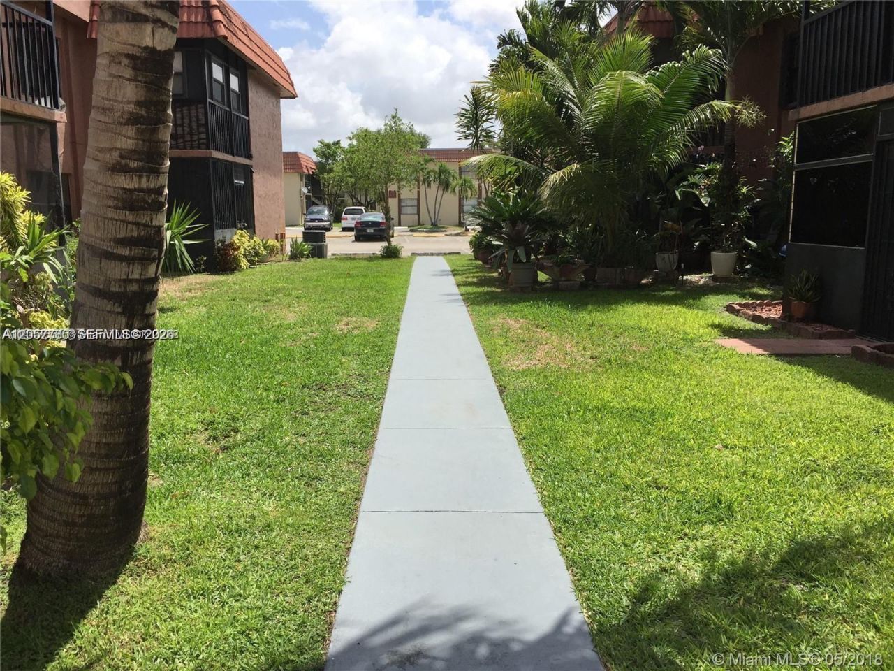 6540 W 27th Ct , Unit 56-22, Hialeah, FL 33016 Photo