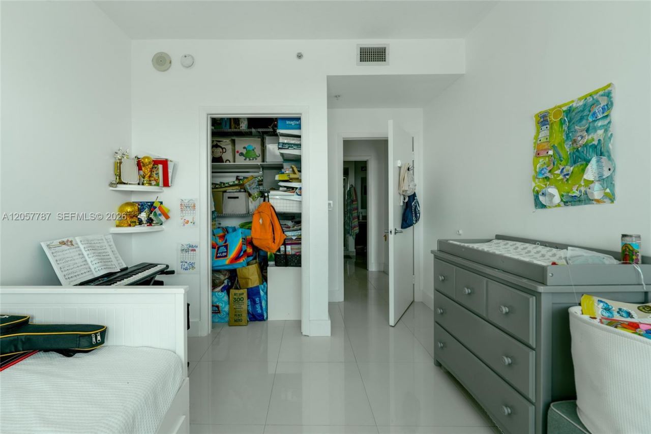 1900 N Bayshore Dr , Unit 3612, Miami, FL 33132 Photo