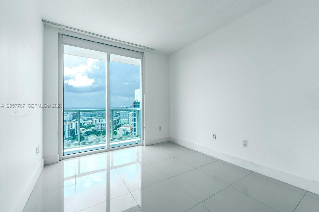 1900 N Bayshore Dr, Unit 3612, Miami, FL 33132 Photo