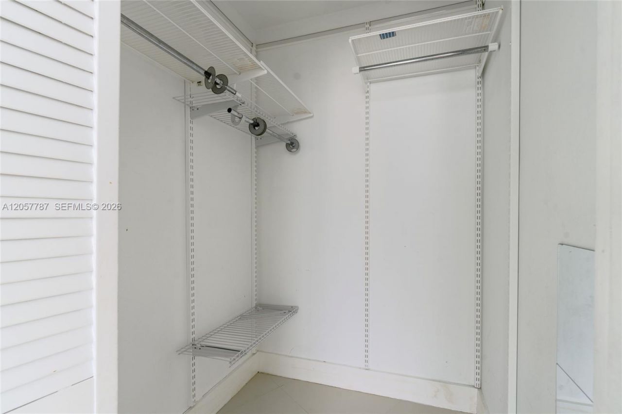 1900 N Bayshore Dr, Unit 3612, Miami, FL 33132 Photo