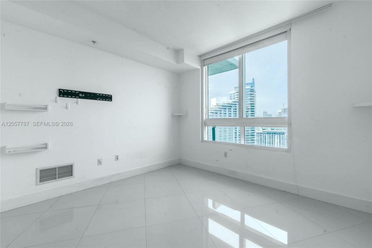 1900 N Bayshore Dr, Unit 3612, Miami, FL 33132 Photo