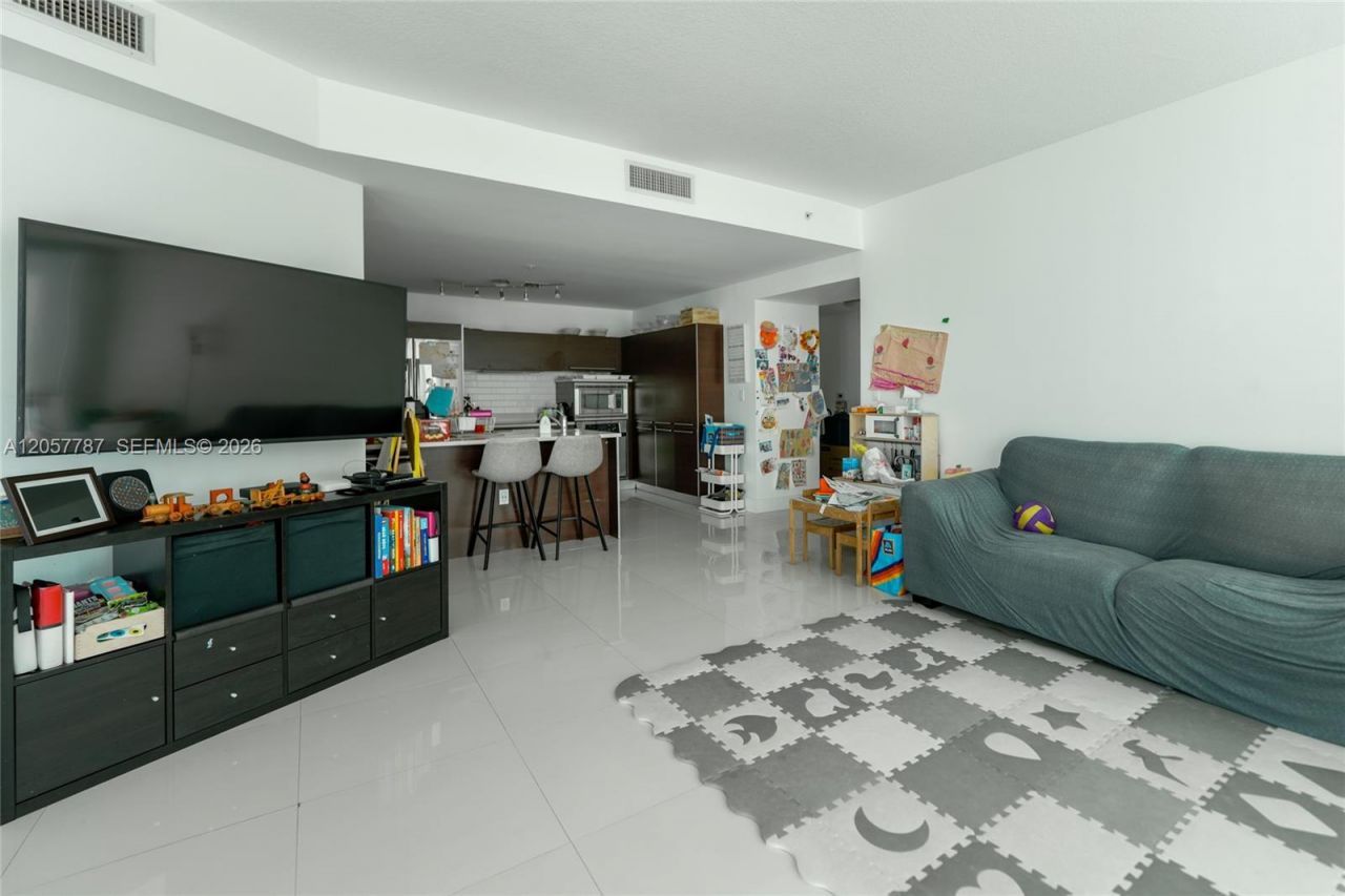 1900 N Bayshore Dr , Unit 3612, Miami, FL 33132 Photo