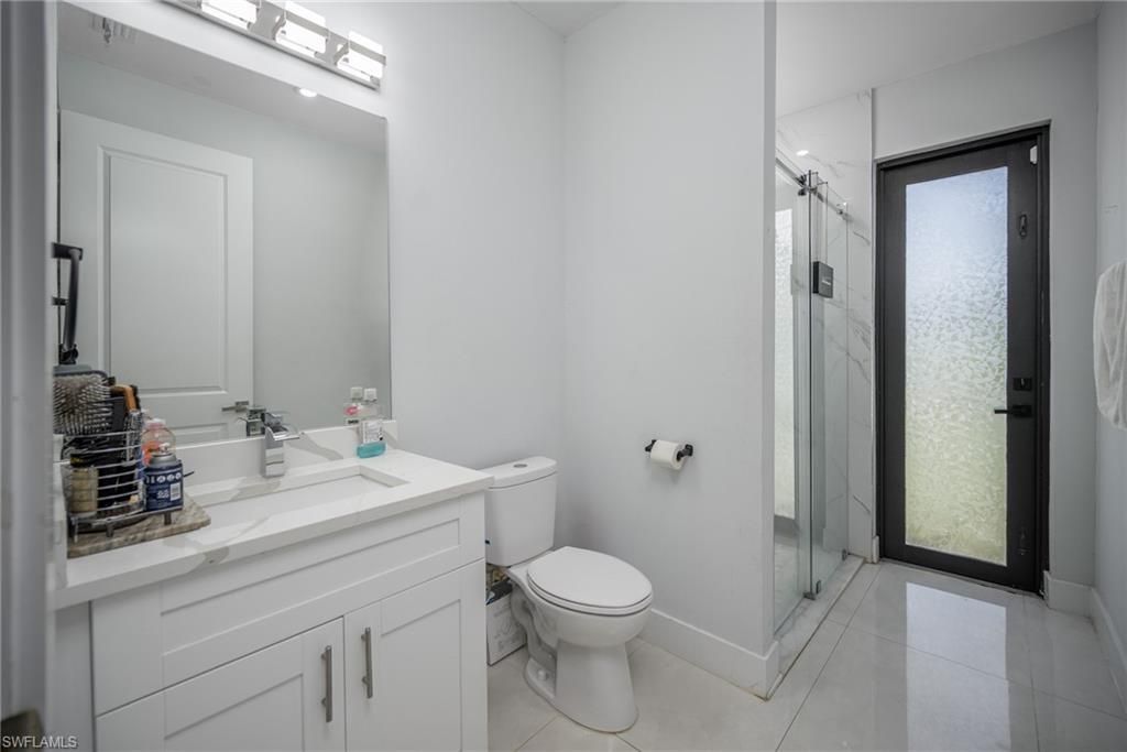 920 SE 15th Ter, Cape Coral, FL 33990 Photo