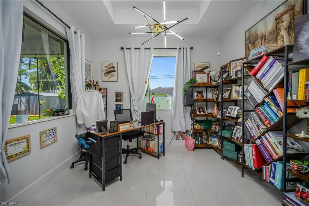 920 SE 15th Ter, Cape Coral, FL 33990 Photo