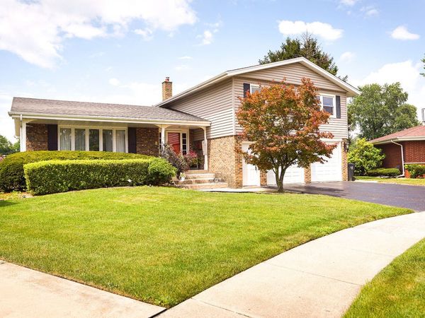 16536 Maple Court, South Holland, IL 60473