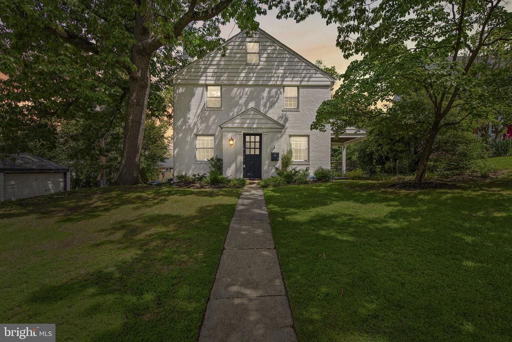 1200 Southview Road, Baltimore, MD 21218 Main Photo