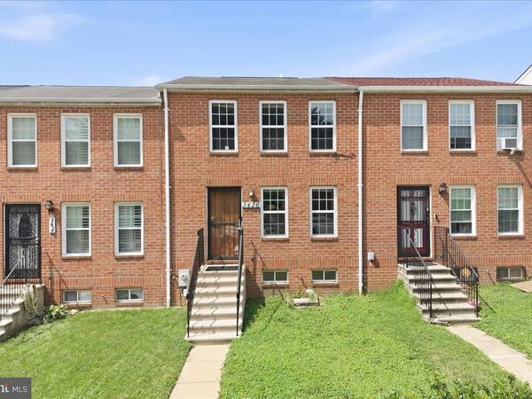 3426 ROUND ROAD , BALTIMORE, MD 21225