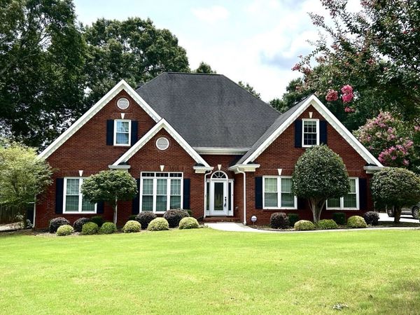 5899 Alpine Court, Hoschton, GA 30548