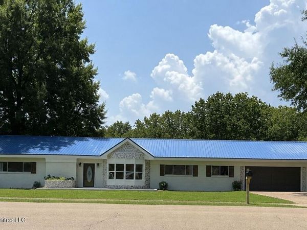 237 W Central Avenue, Coldwater, MS 38618