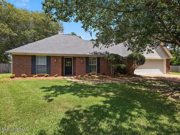 170 Pear Orchard Drive, Brandon, MS 39042