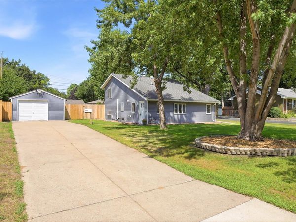 5809 Quail Avenue N, Crystal, MN 55429