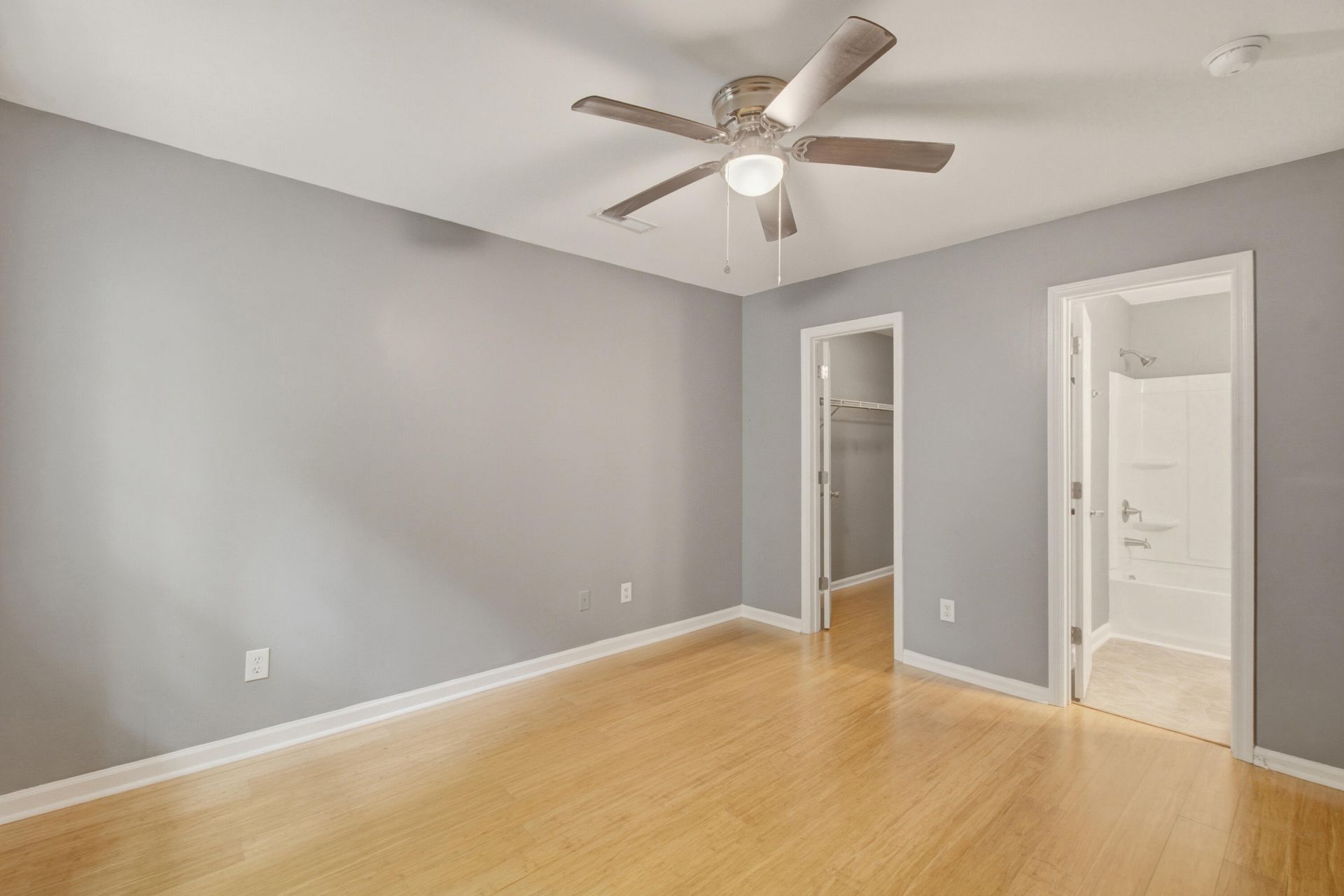 2515 Realm Street Photo 29