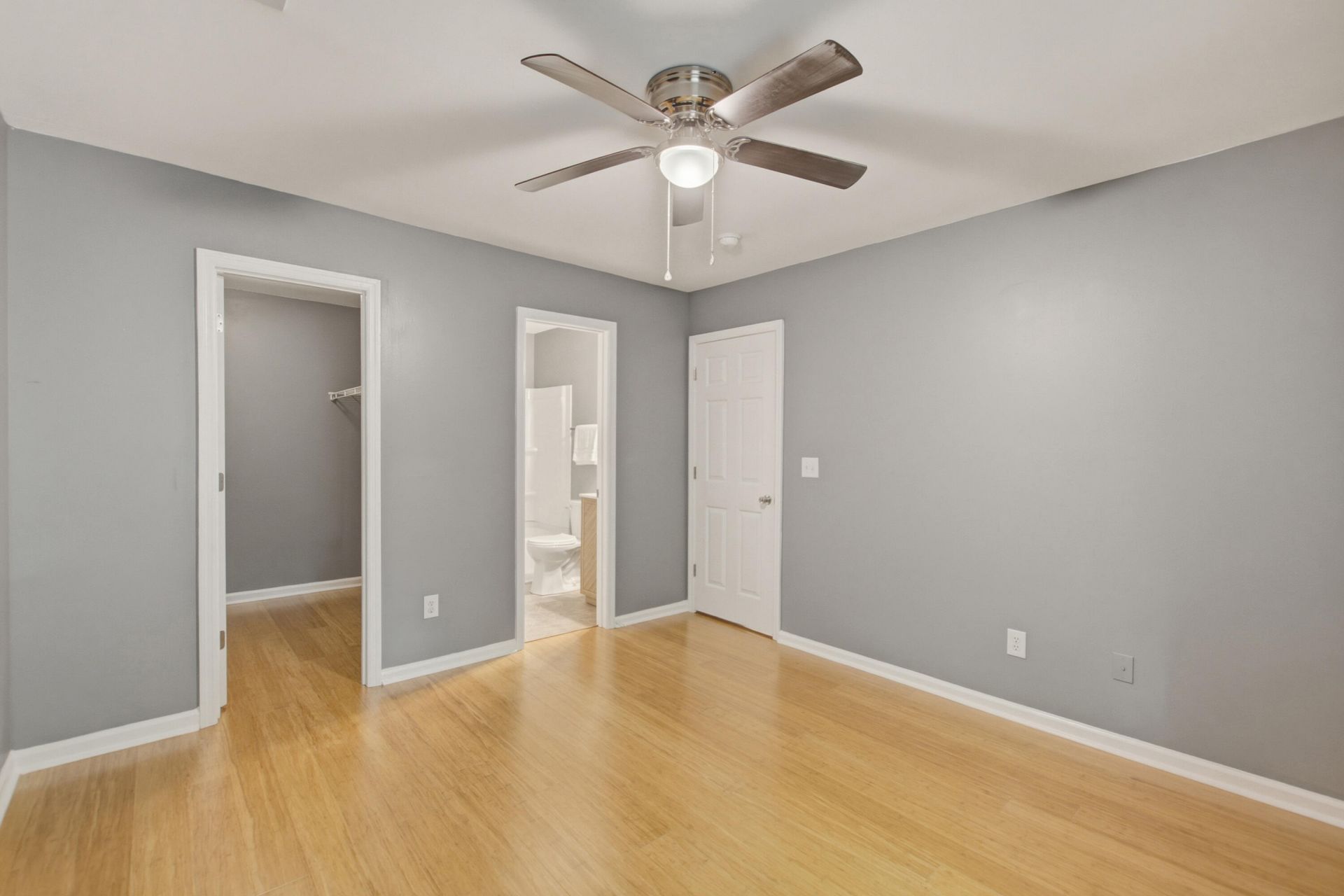 2515 Realm Street Photo 30