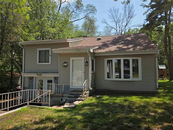 1515 Hillsdale Road, Eau Claire, WI 54703
