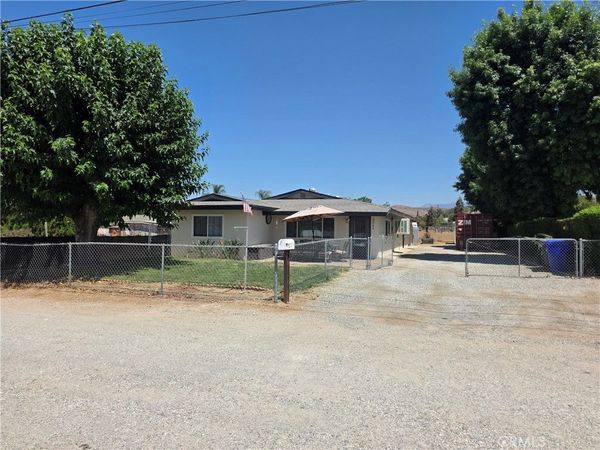 32744 Texas , Yucaipa, CA 92399