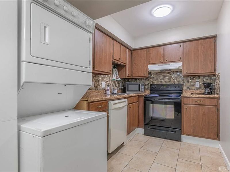 5625 Coach Drive, Unit B, Kettering, OH 45440 Photo 6