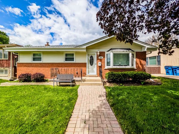 1005 Irving Park Road, Itasca, IL 60143