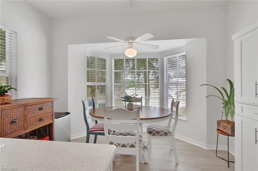 680 Wiggins Lake Dr, Unit 202, Naples, FL 34110 Photo