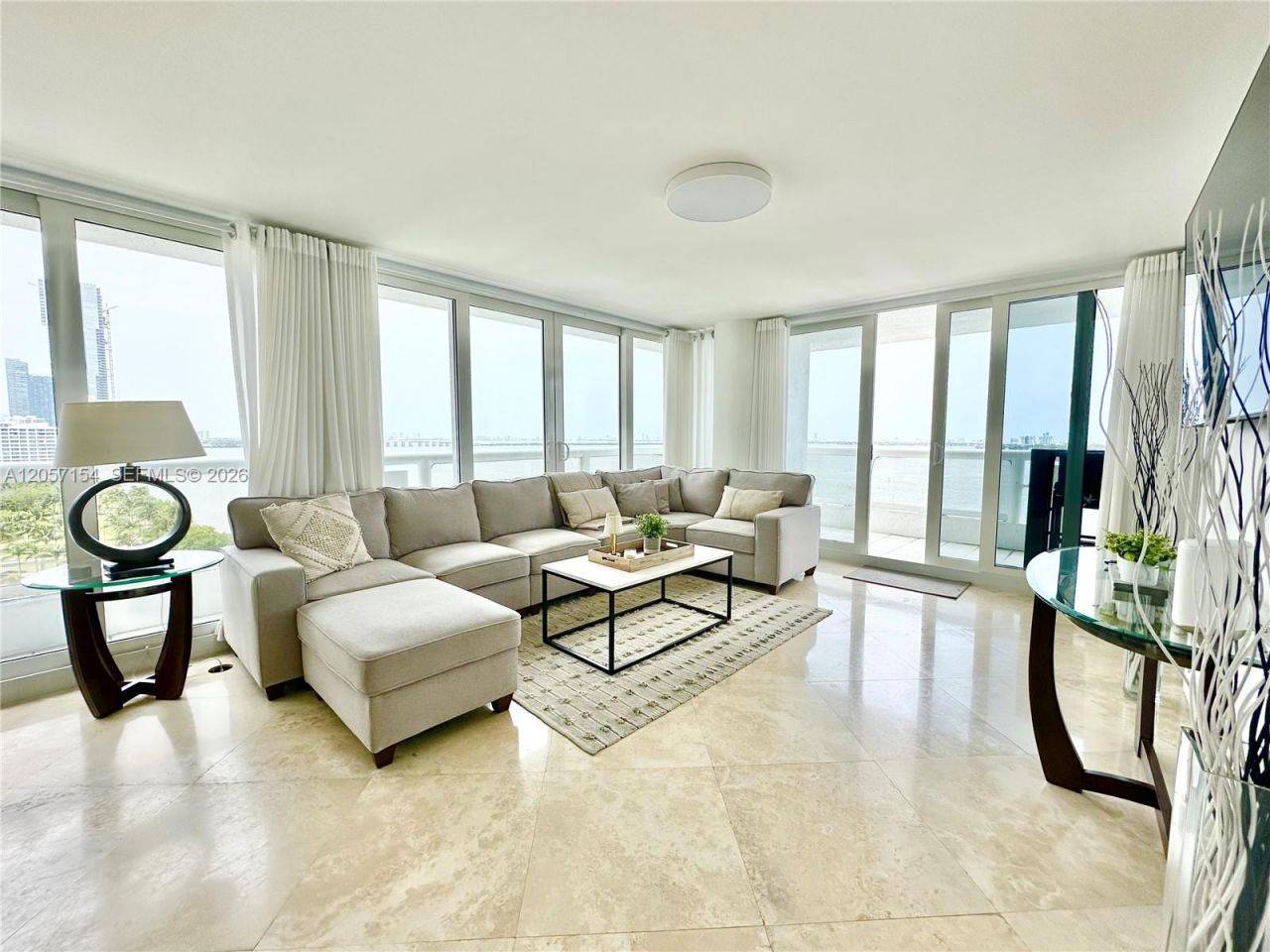 1717 N Bayshore Dr , Unit A-1534, Miami, FL 33132 Photo