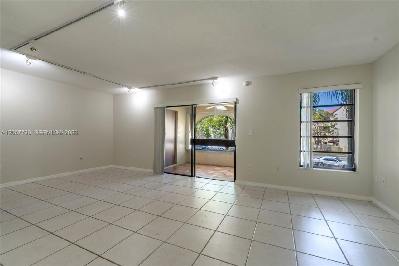 9015 SW 125th Ave, Unit N207, Miami, FL 33186 Photo
